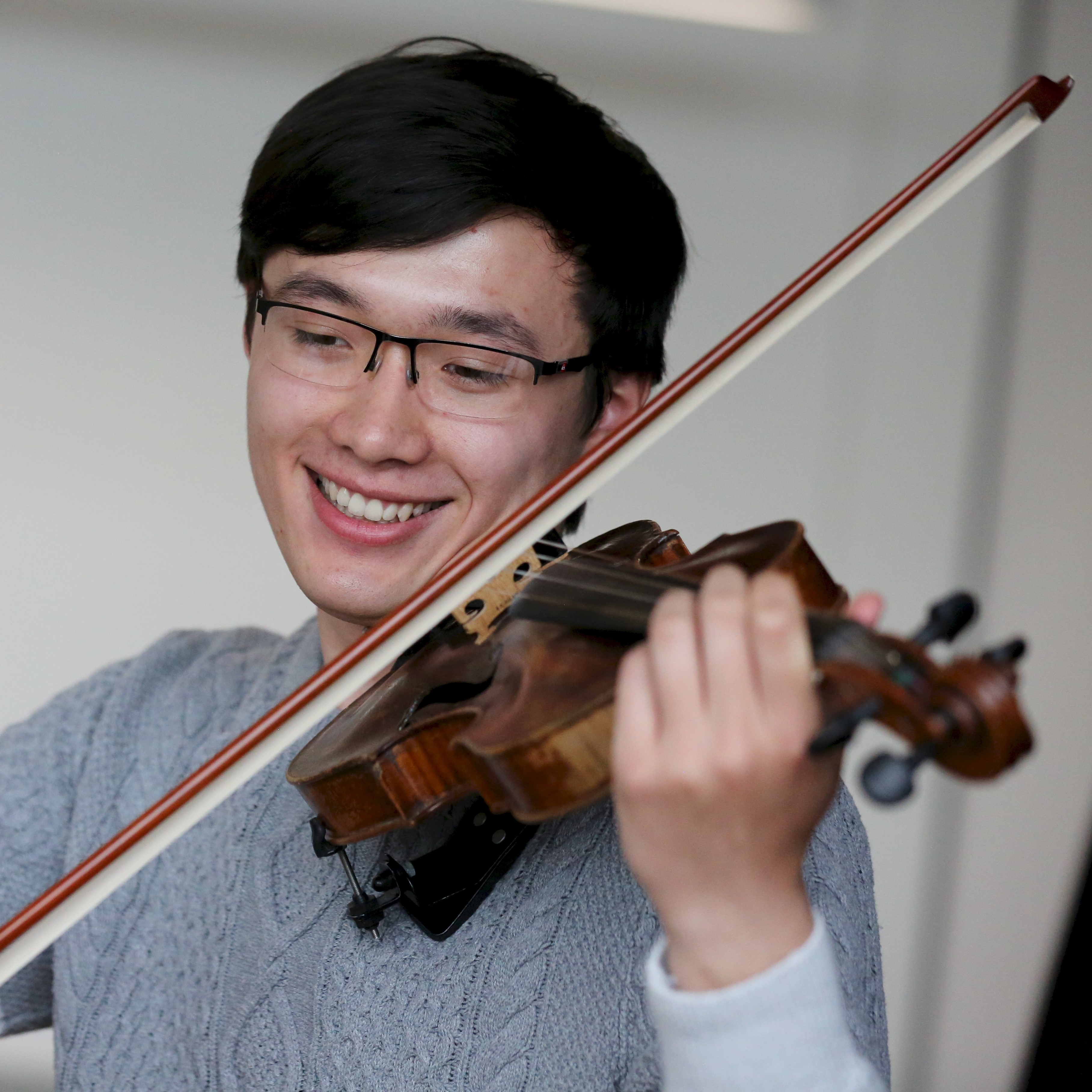 Edge Membership allows you to book slots in Edge spaces to dance, play our pianos, practice your instrument or sing, and take a bit of time for your creative and mental wellbeing.