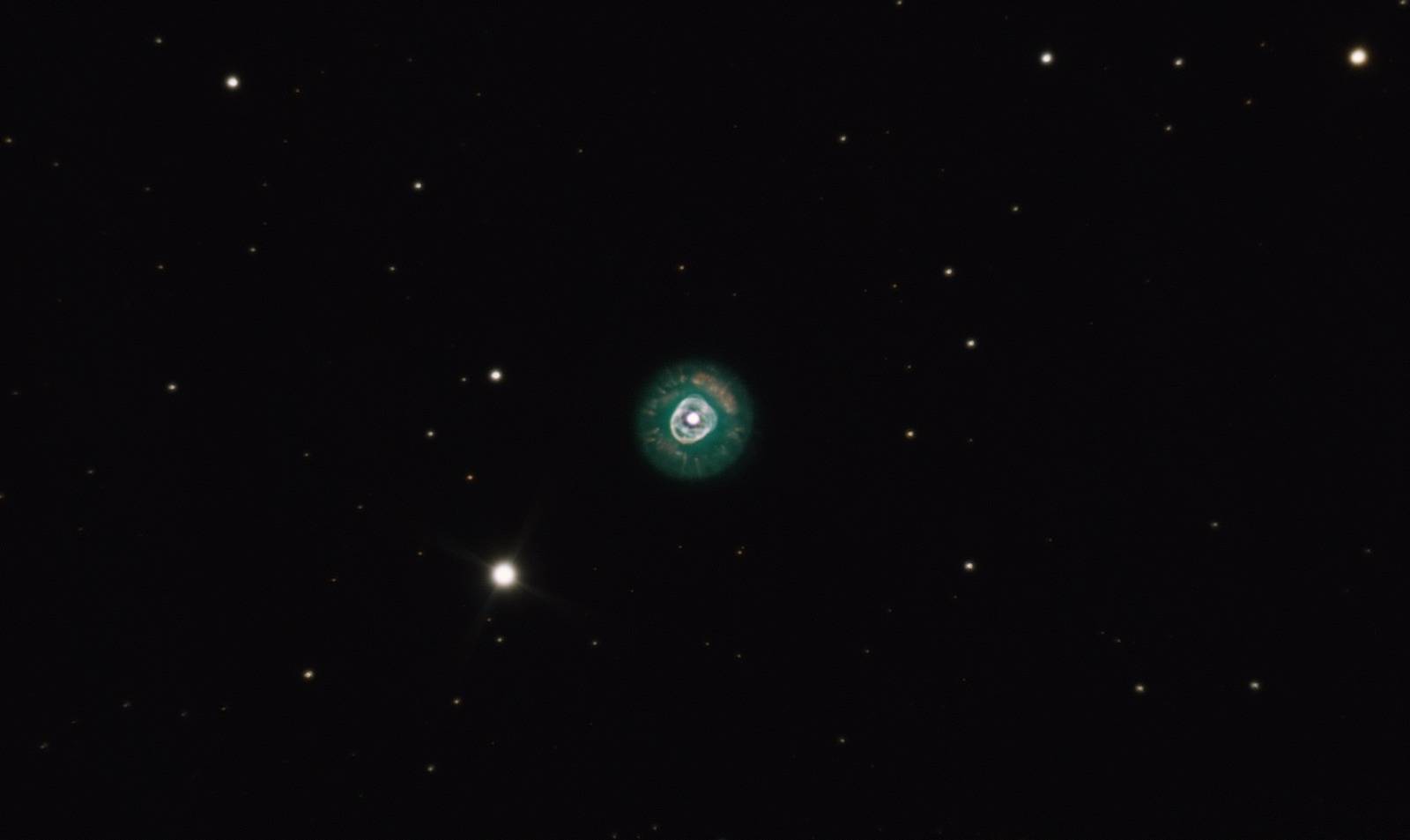 Colour photo of Eskimo nebula.
