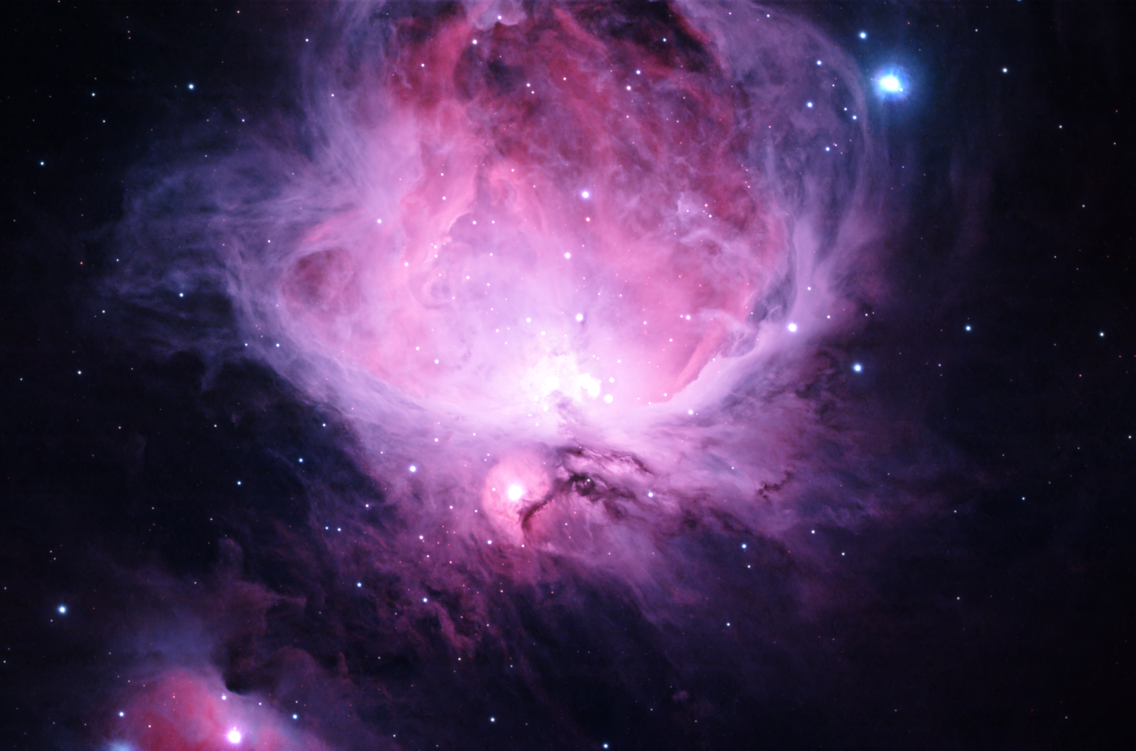 Colour photo of Orion nebula.