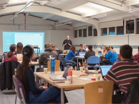 The political shape of the SU is led by students like you!